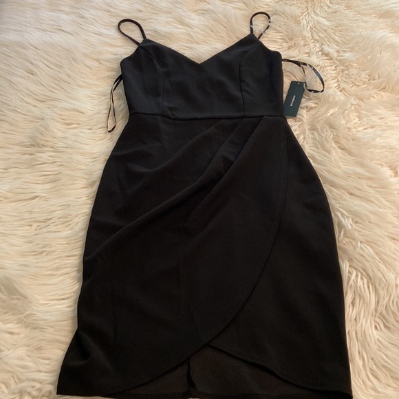 LULUS Dress size S brand new with tag color black length 33” bust 26” - Picture 7 of 12